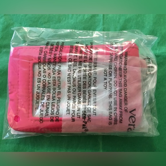 Vera Bradley Ultralight Zip ID Case & Lanyard Peacock Pink - Picture 1 of 2